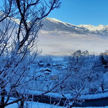 Grand 6-8 Personnes, Et Randonnees Dağ evi *