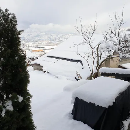Grand 6-8 Personnes, Et Randonnees Dağ evi *